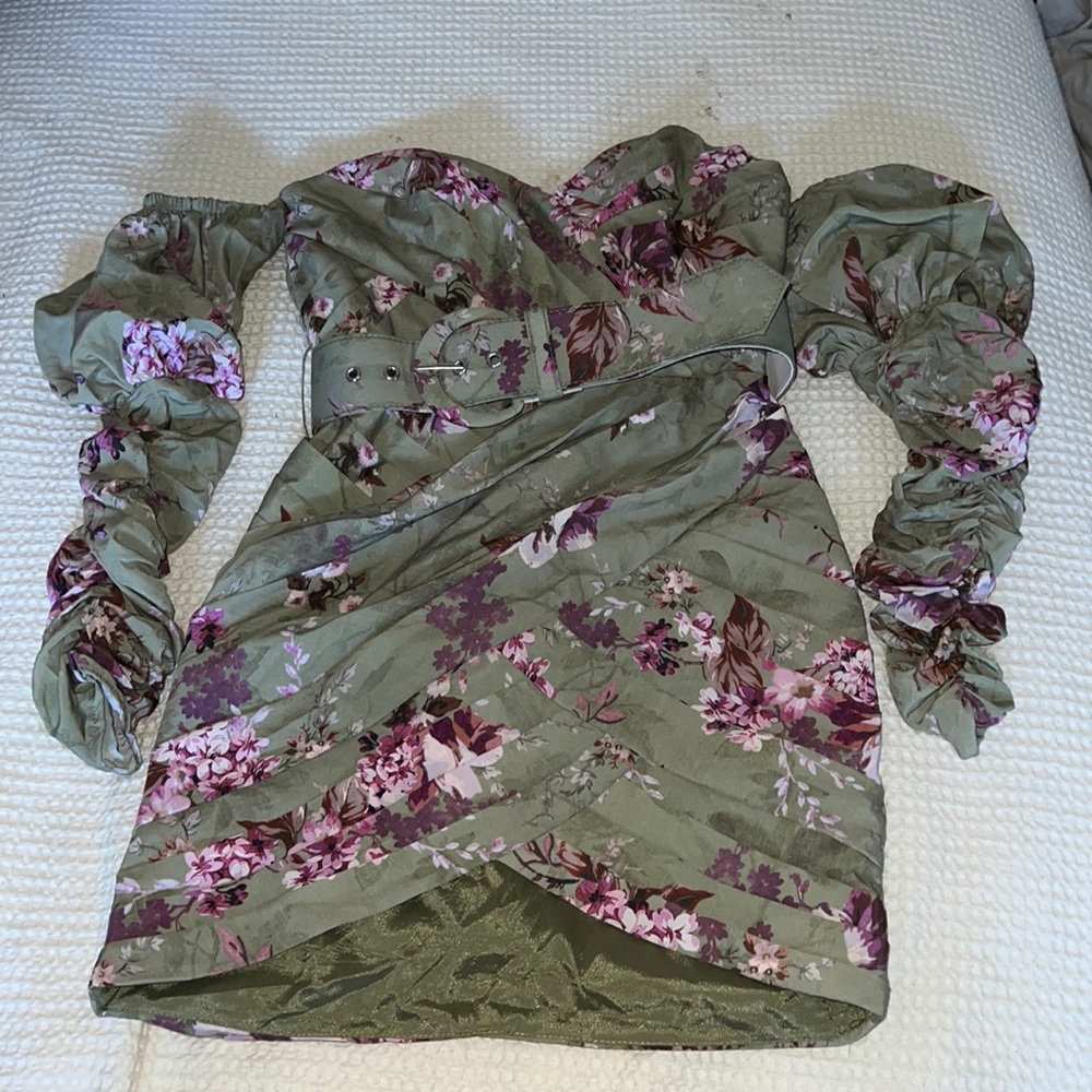 Beautiful floral off the shoulder mini dress